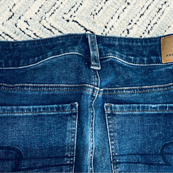 American Eagle AEO Hi-Rise “The Dream Jean” Jeggings, 4 Regular. EUC! - Picture 6 of 7